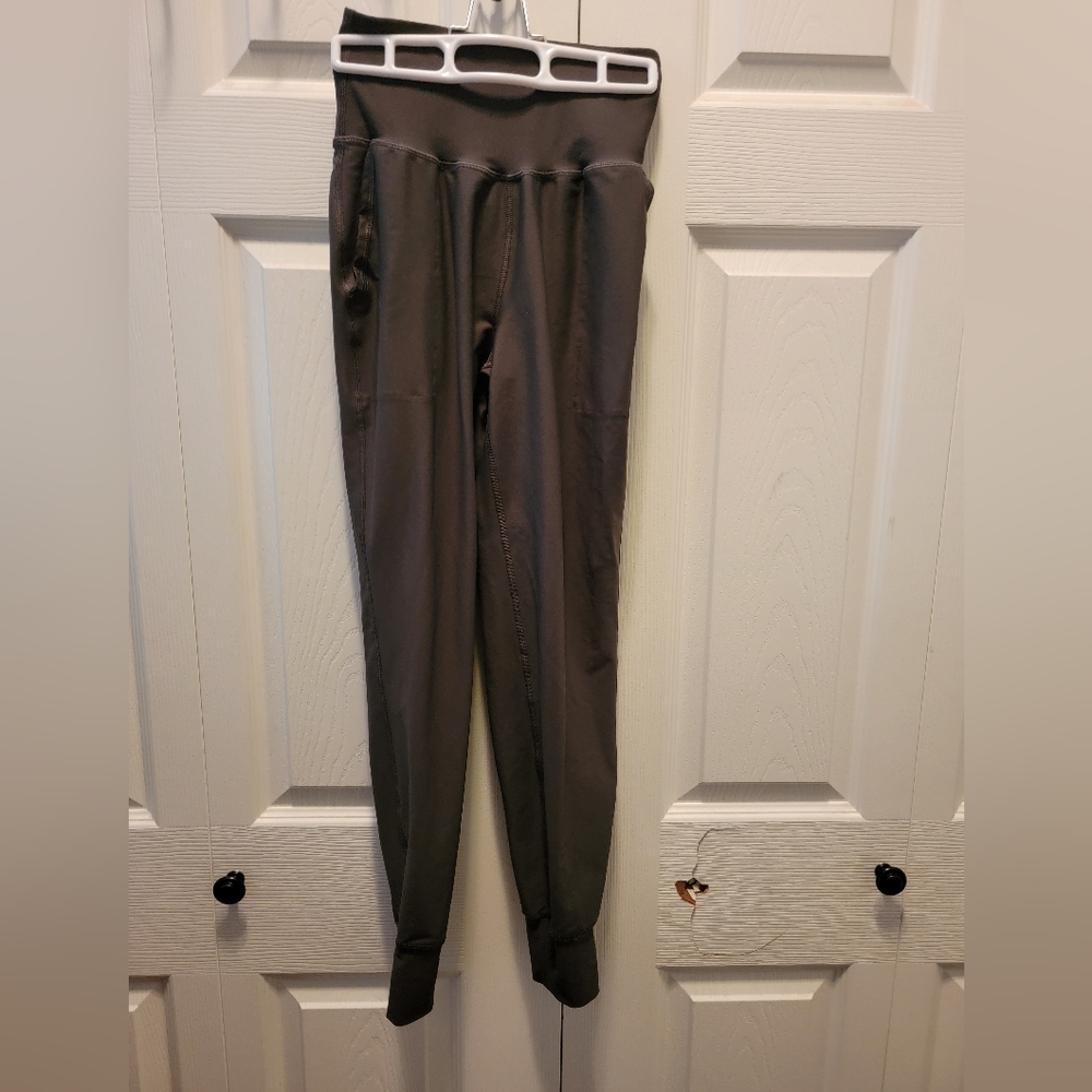 Old Navy Active Elevate leggings Size XS
